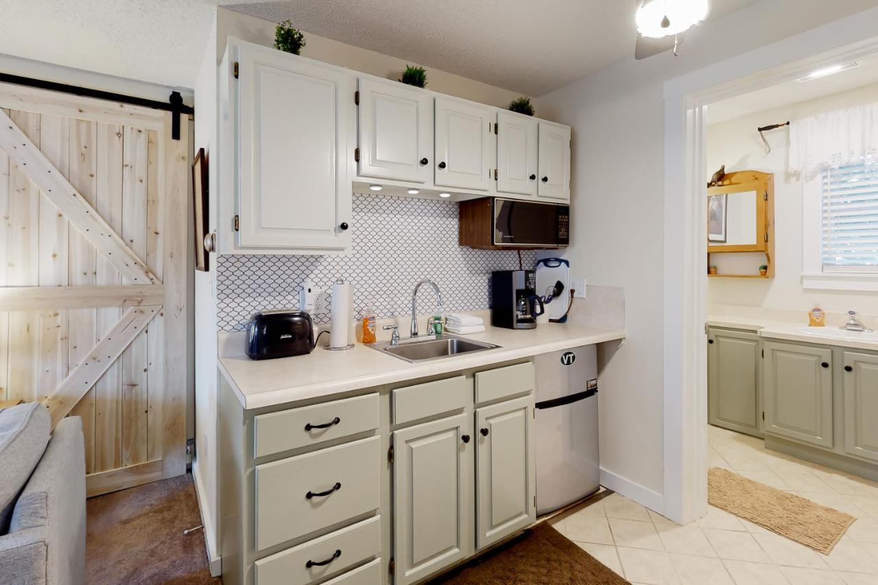 Teddy'S Getaway Apartment Ludlow Luaran gambar