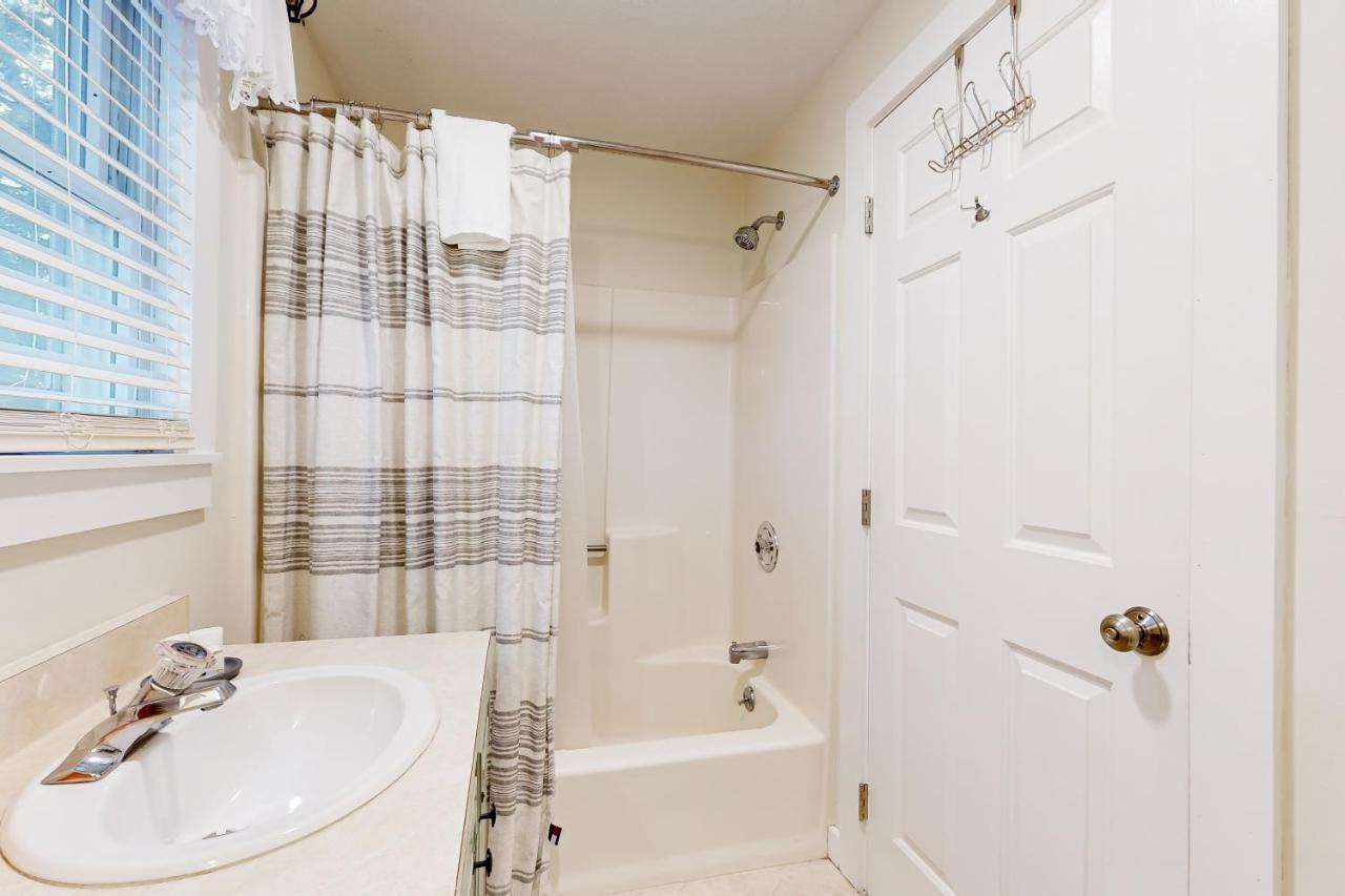 Teddy'S Getaway Apartment Ludlow Luaran gambar